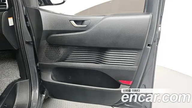 Hyundai Staria Новый Staria — Фото автомобиля 24