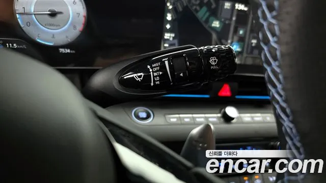 Hyundai AVANTE — Фото автомобиля 27