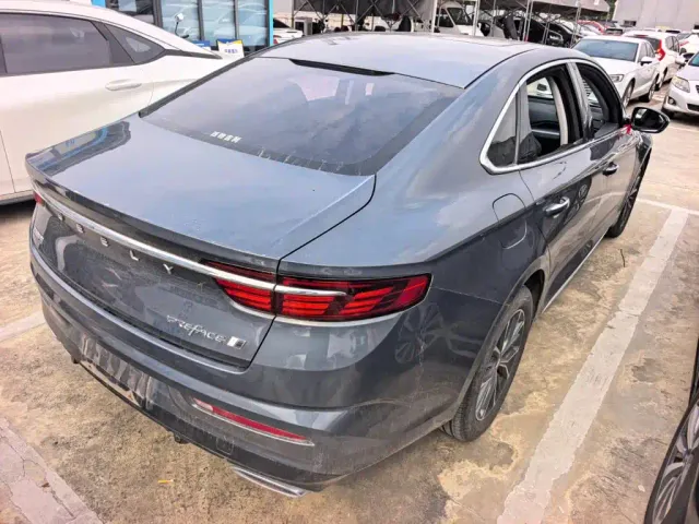 Geely Xingrui — Фото автомобиля 4