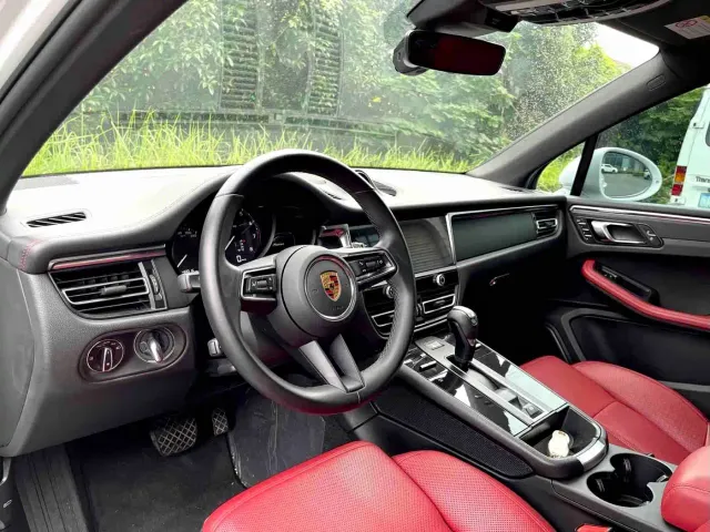 Porsche Macan — Фото автомобиля 3