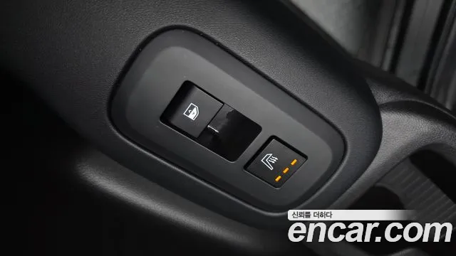 Hyundai Santa Fe MX5 — Фото автомобиля 23