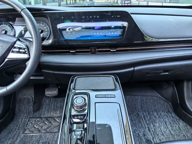 GAC Aion S — Фото автомобиля 12