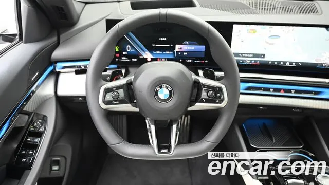 BMW 5 Series G60 — Фото автомобиля 13