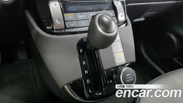 Hyundai Casper — Фото автомобиля 12