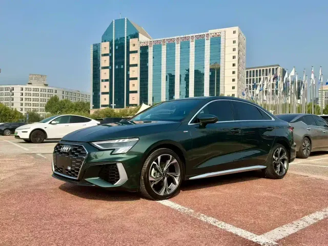 Фотография автомобиля — Audi A3
