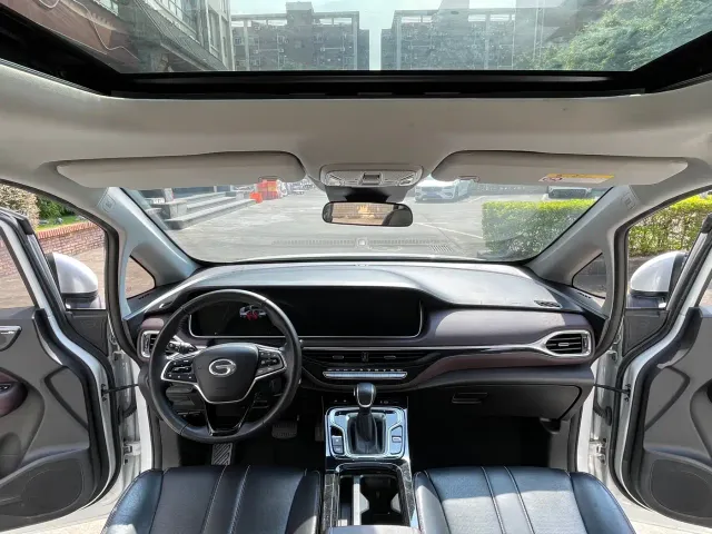 GAC Trumpchi M6 — Фото автомобиля 11