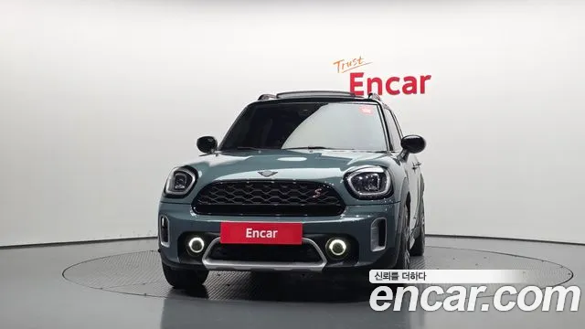 MINI Countryman — Фото автомобиля 3