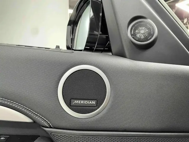 Land Rover Discovery — Фото автомобиля 14