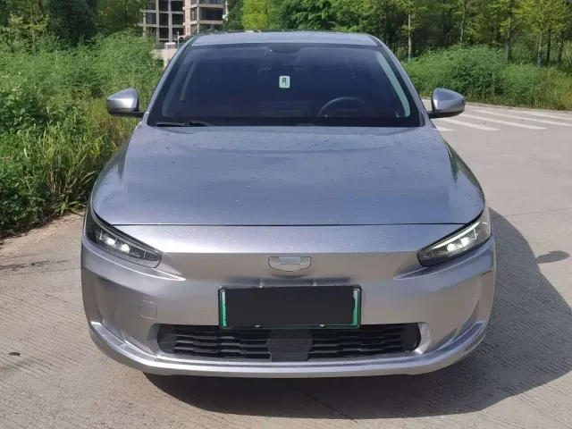 Geely Geometry A — Фото автомобиля 2