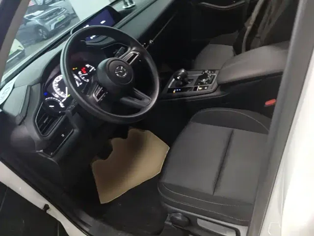 Mazda CX-30 EV — Фото автомобиля 14