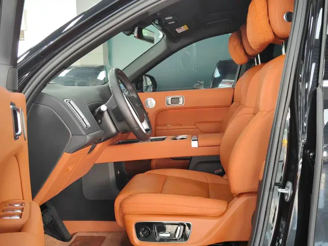 Li Auto Li Xiang L9 2024 Model Ultra — Фото автомобиля 3