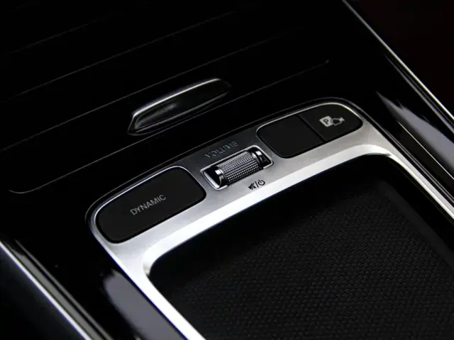 Mercedes-Benz GLB-Class — Фото автомобиля 23