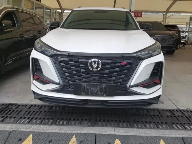 Changan CS75 Plus — Фото автомобиля 2