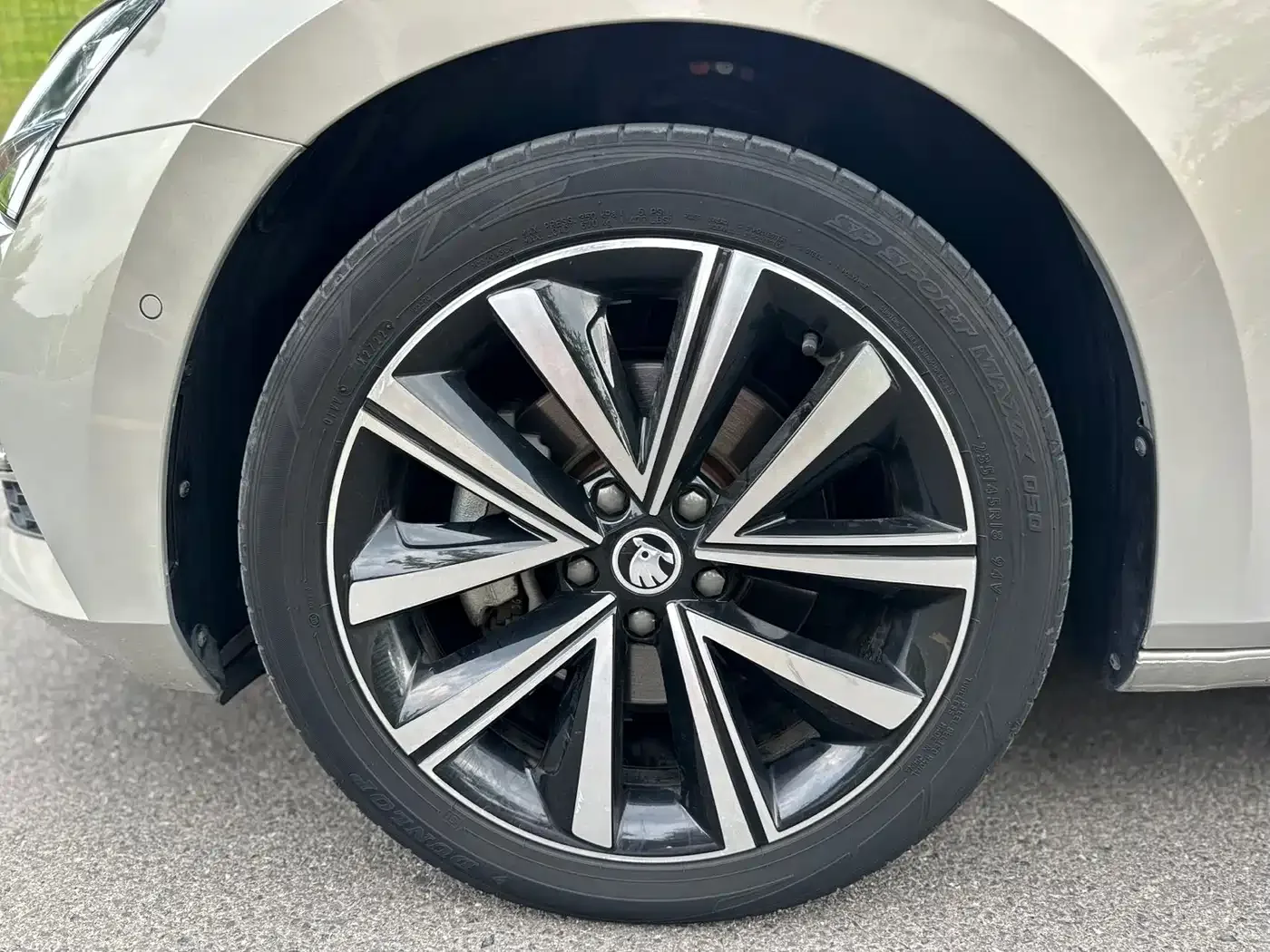 Škoda Superb 2022 TSI280 DSG Premium Edition — Фото автомобиля 13
