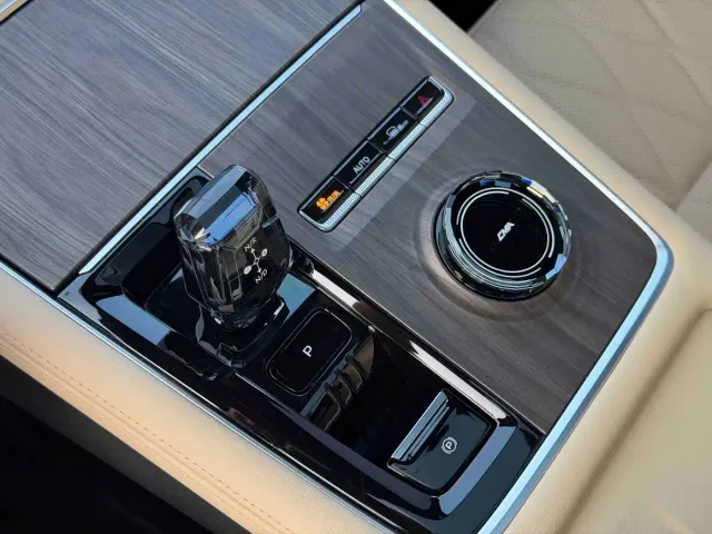 Geely Xingyue L — Фото автомобиля 18
