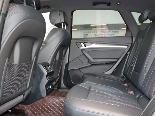 Audi Q5L — Фото автомобиля 8