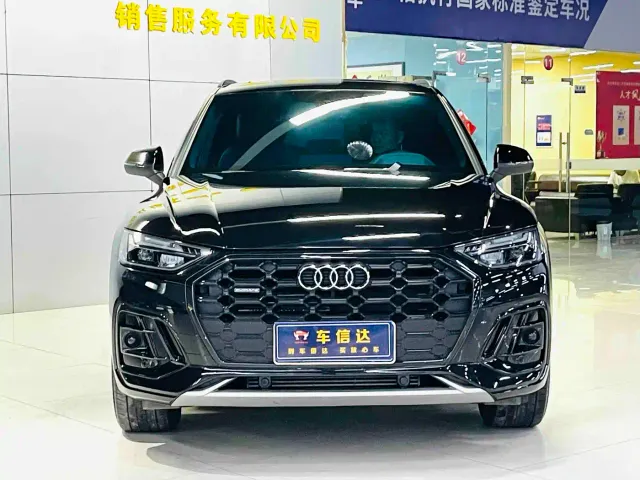 Audi Q5L — Фото автомобиля 4