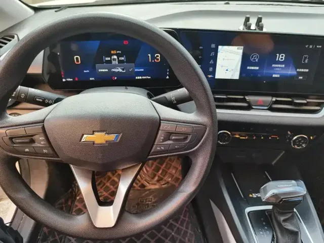 Chevrolet Monza — Фото автомобиля 12