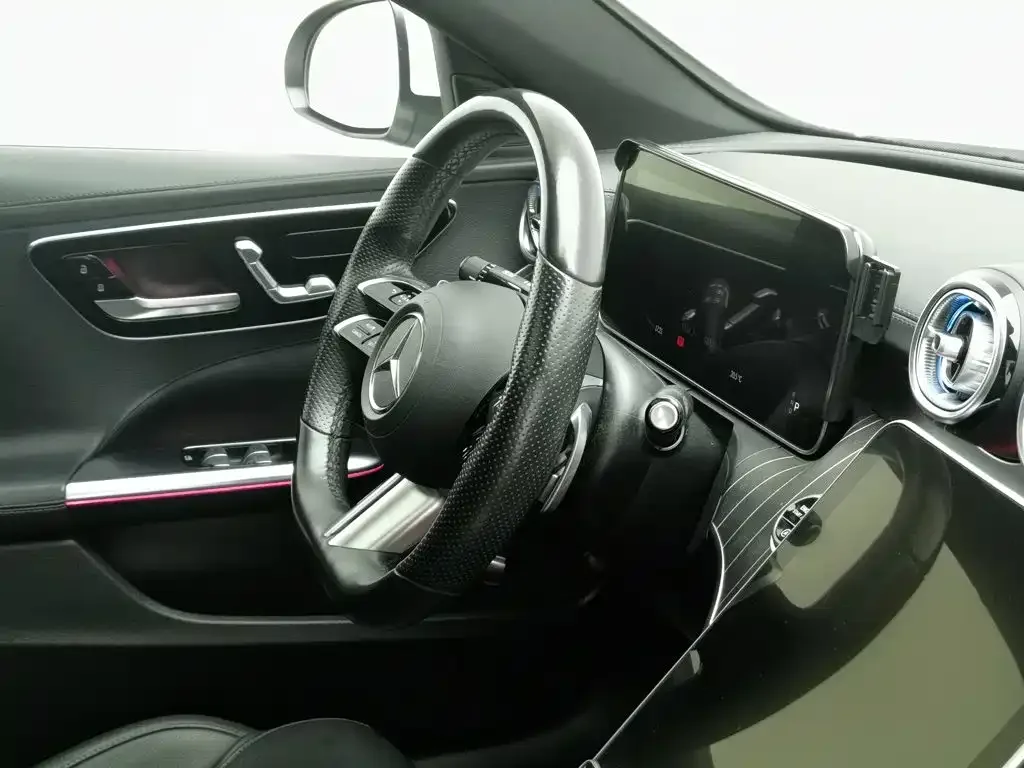 Mercedes-Benz Mercedes-Benz C-Class 2022 Facelift C 260 L Sport — Фото автомобиля 22