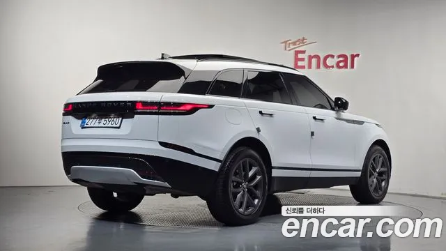 Land Rover Range Rover Velar — Фото автомобиля 2