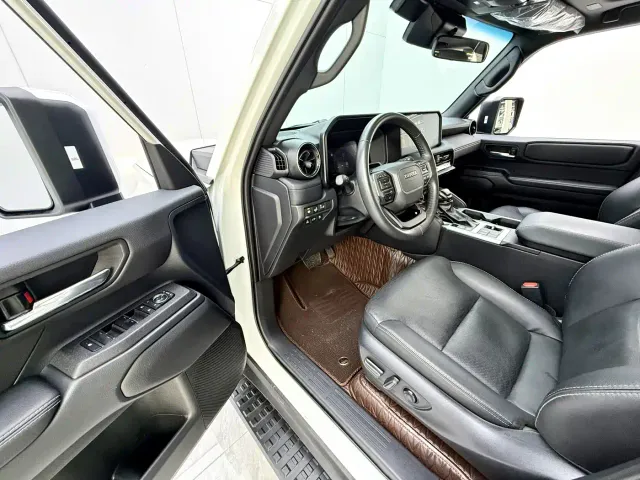 Toyota Prado — Фото автомобиля 5