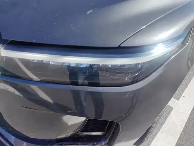 Li Auto ONE — Фото автомобиля 5