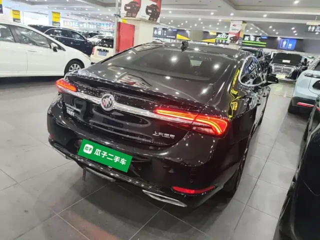 Buick LaCrosse — Фото автомобиля 6