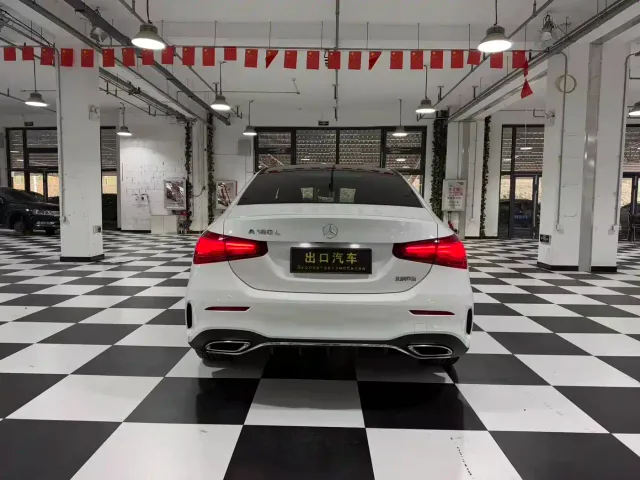 Mercedes-Benz A-Class — Фото автомобиля 5