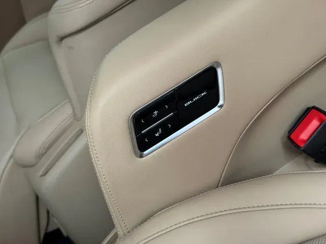 Buick Buick GL8 New Energy 2025 Land Honor Premium Edition 7-Seater — Фото автомобиля 16
