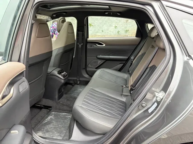 Changan Eado — Фото автомобиля 9