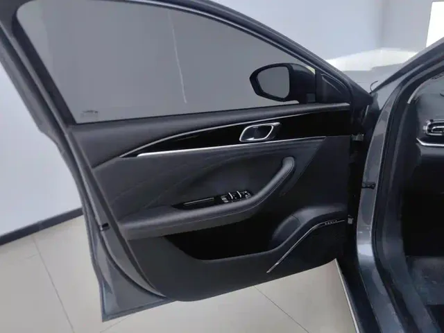 Geely Galaxy Stellar 6 — Фото автомобиля 7