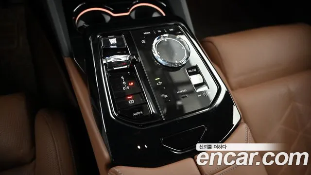 BMW 5 Series G60 — Фото автомобиля 20