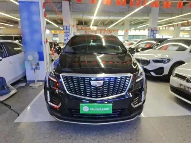 Cadillac XT5 — Фото автомобиля 2