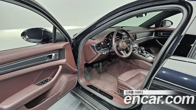 Porsche Panamera 971 — Фото автомобиля 15
