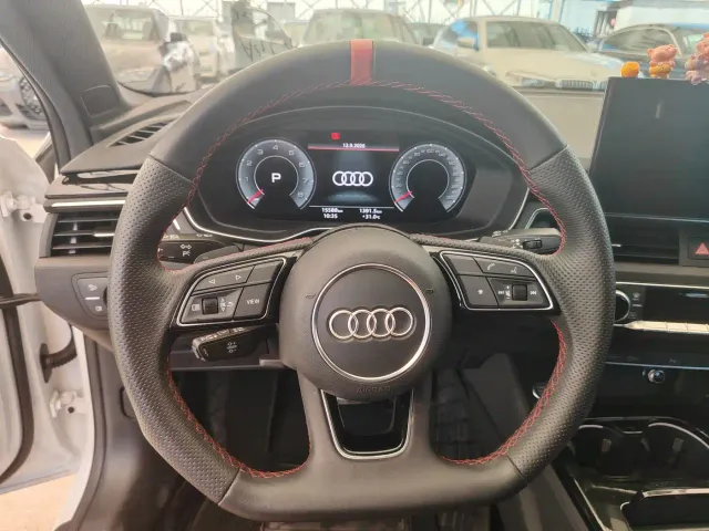 Audi A4L — Фото автомобиля 12