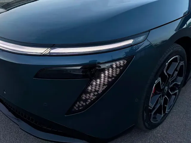 Nissan N7 — Фото автомобиля 21