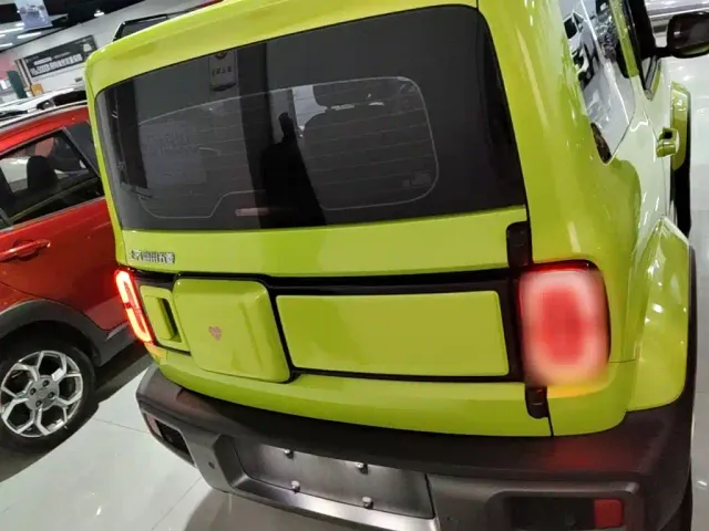 Baojun Yep — Фото автомобиля 5
