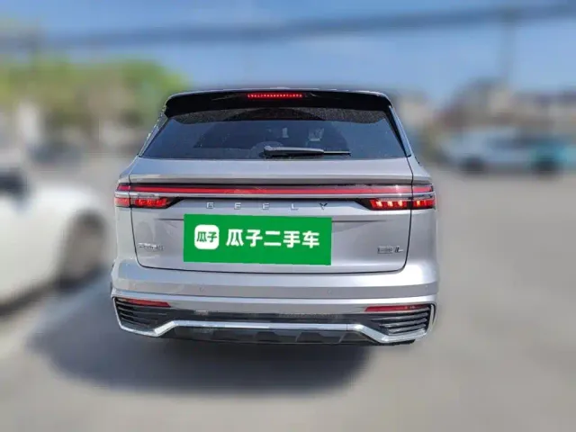 Geely Xingyue L — Фото автомобиля 3