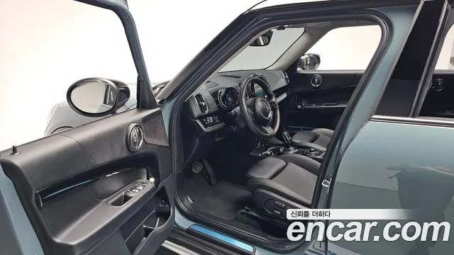 MINI Countryman — Фото автомобиля 14