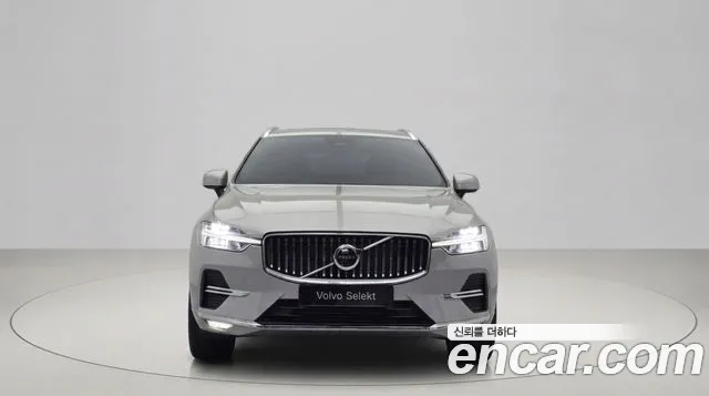 Вольво XC60 — Фото автомобиля 3