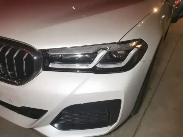 BMW 5 Series — Фото автомобиля 23