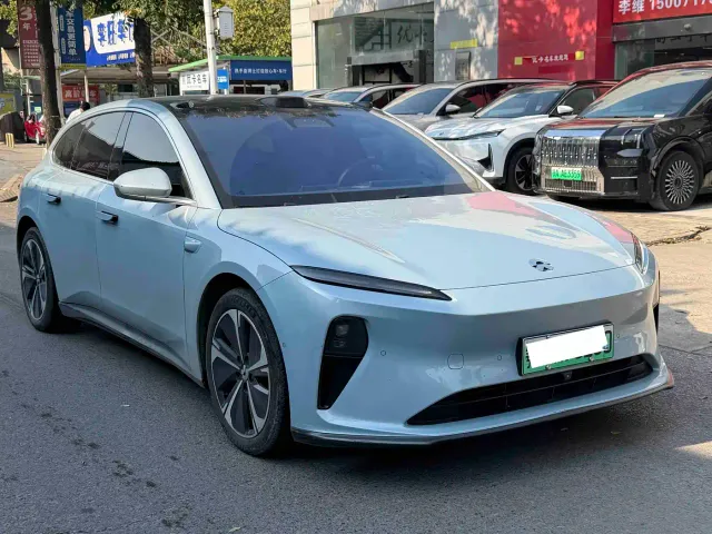 Nio ET5 Touring — Фото автомобиля 3