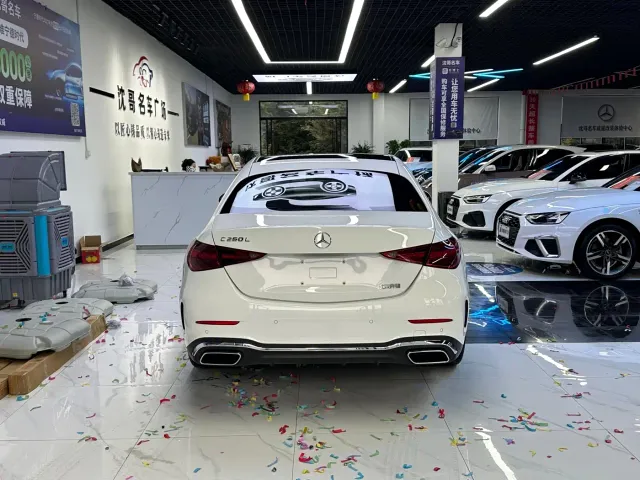 Mercedes-Benz C-Class — Фото автомобиля 8