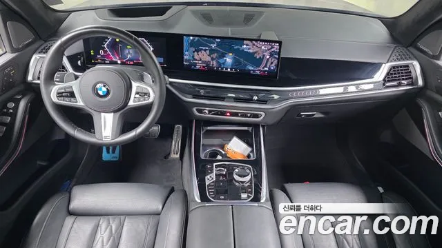 BMW X7 — Фото автомобиля 7