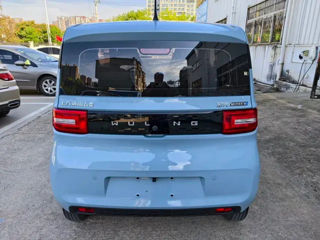 Wuling Hongguang Mini EV — Фото автомобиля 5