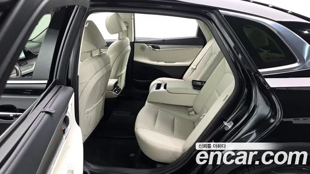Hyundai Grandeur Grandeur (New) — Фото автомобиля 12