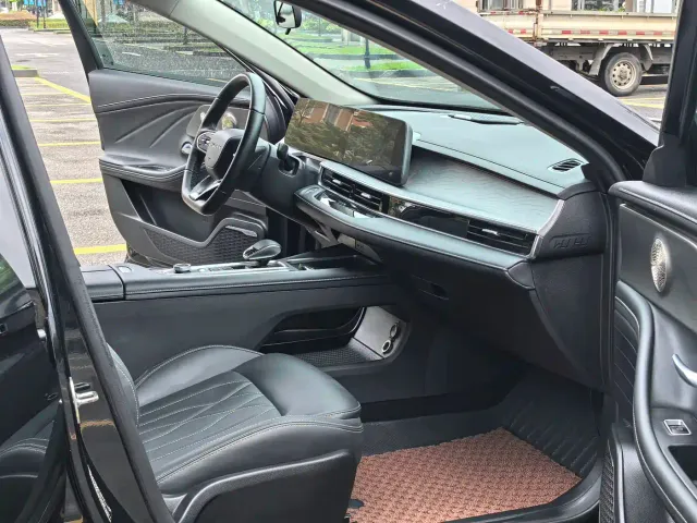 Chery Arrizo 8 — Фото автомобиля 11