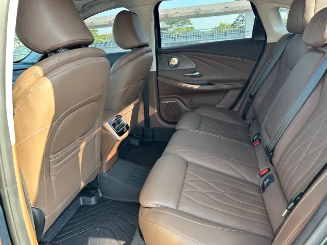 Chery Arrizo 8 — Фото автомобиля 6