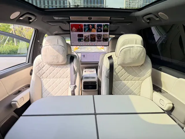 Li Auto i9 — Фото автомобиля 8