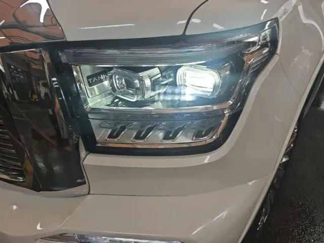 Tank Tank 500 EV 2024 Hi4-T — Фото автомобиля 23